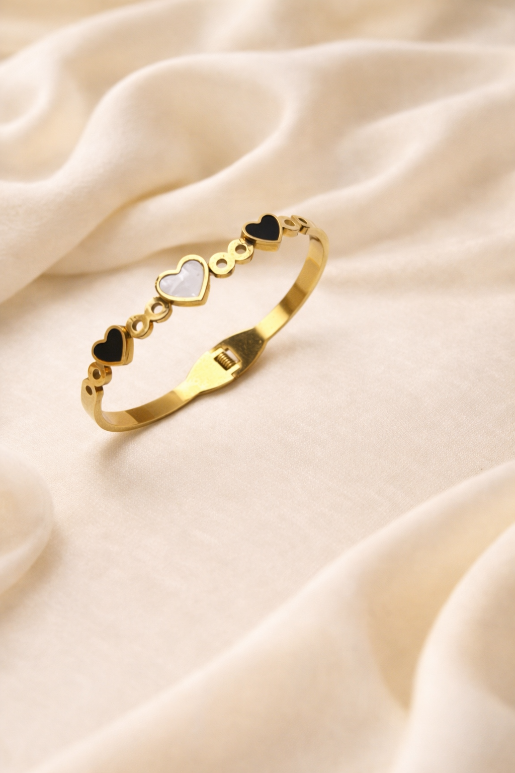 Love Loop Bracelet