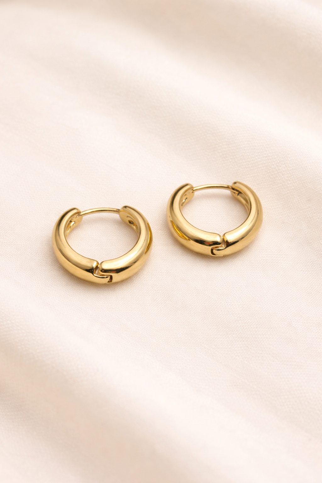 Classic Chunky Mini Hoops