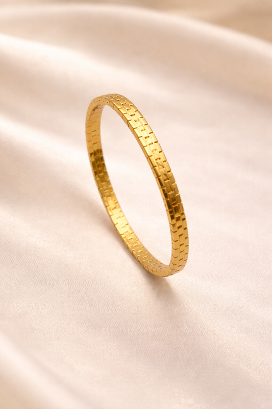 Metro Gold Bangle Bracelet