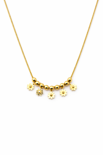 Daisy Charm Necklace