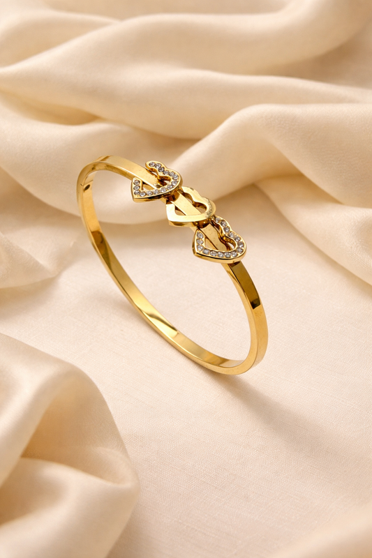Amora Heart Gold Bangle Bracelet