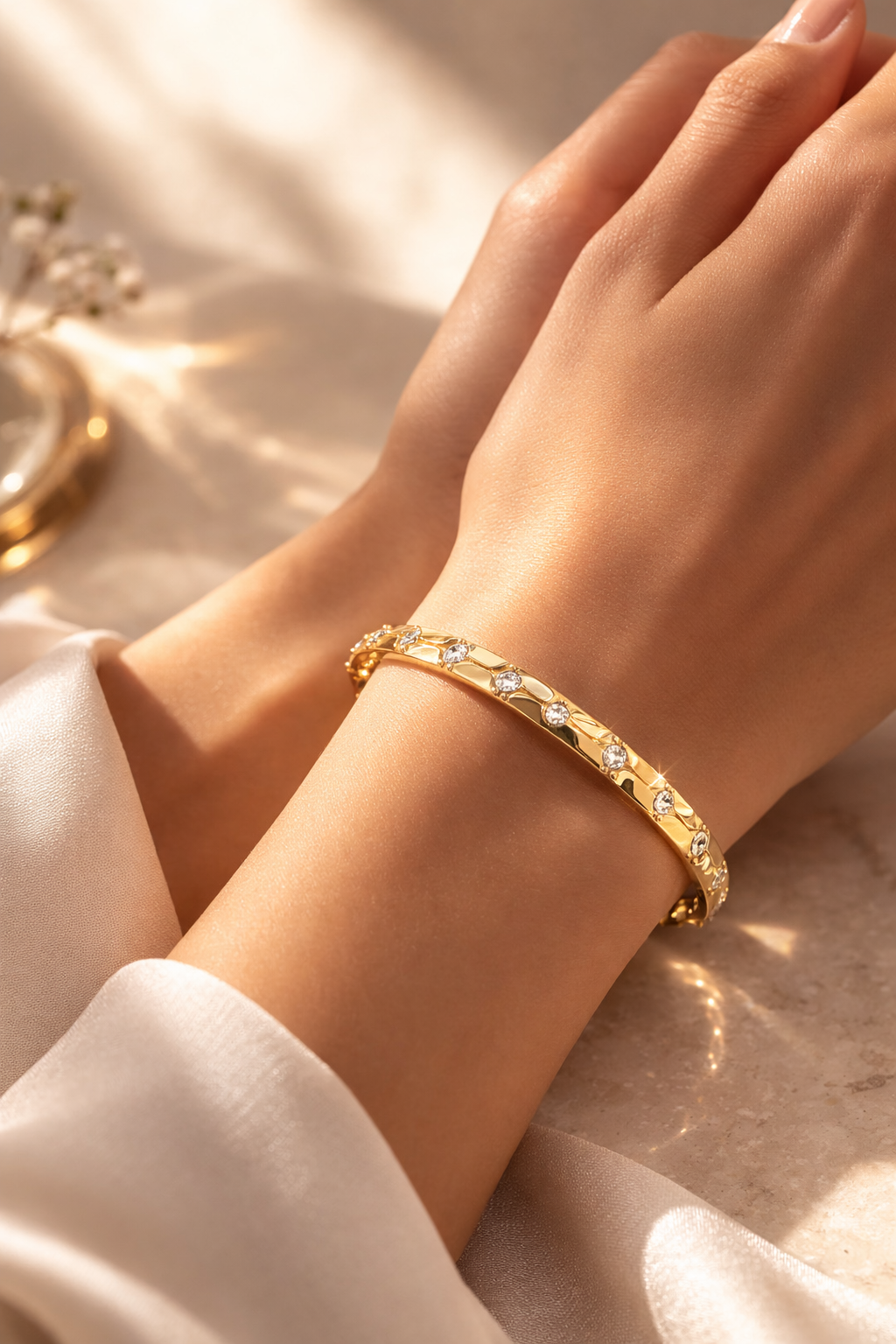 Dainty Spark Bangle