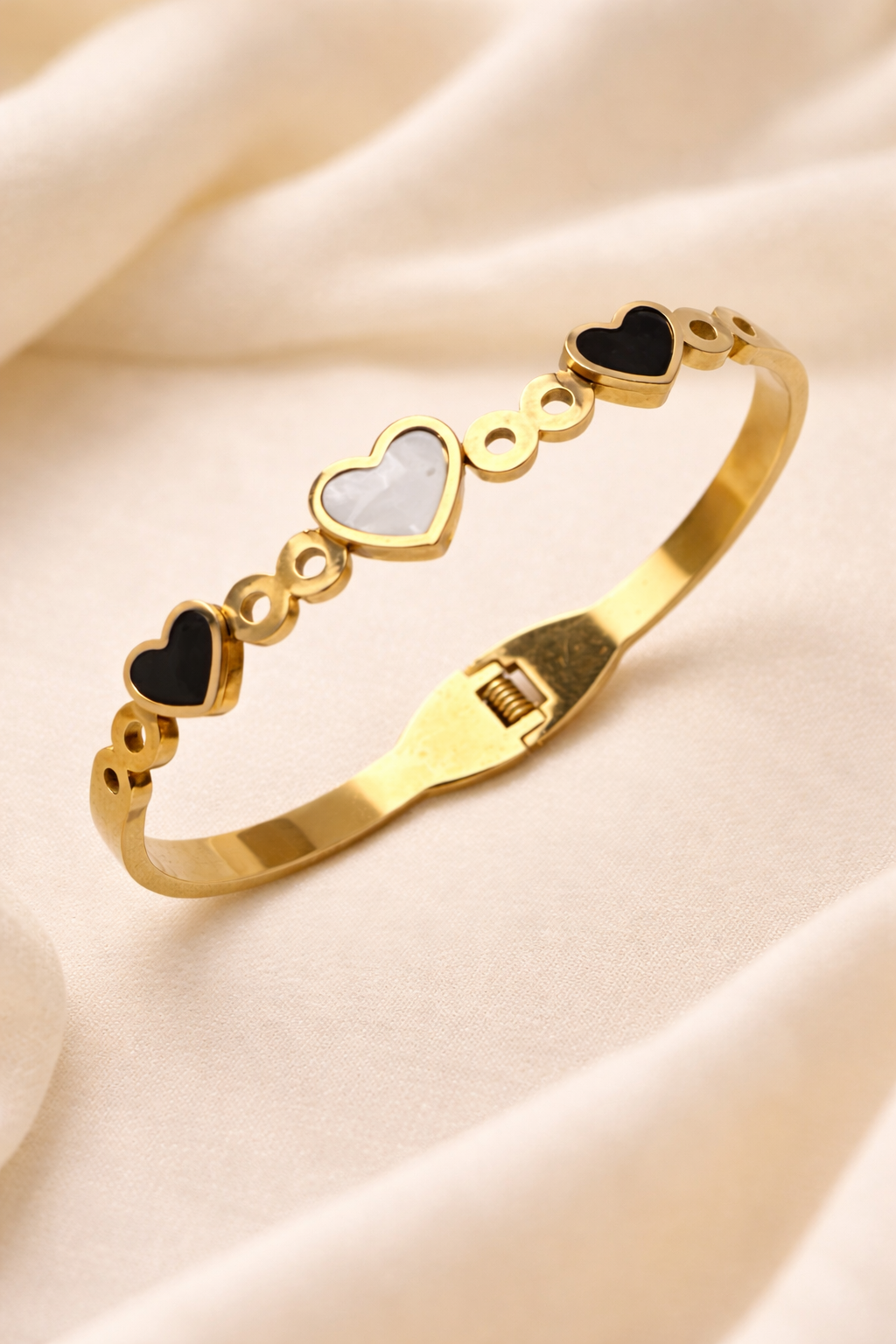Love Loop Bracelet