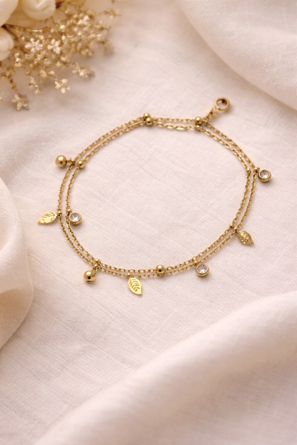 Delicate Leaf Chain Bracelet