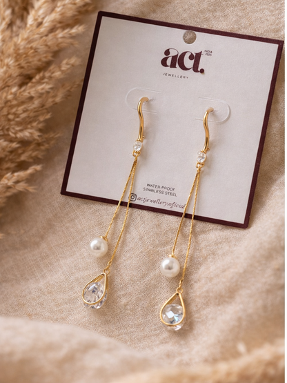 The Threader Earrings-Pearl Drop